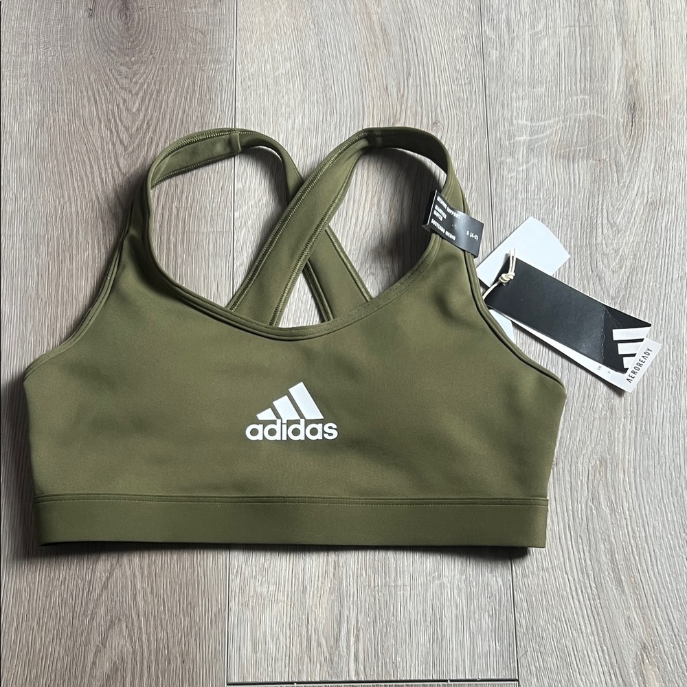 NWT Adidas Green Performance Criss Cross Back Sports Bra Size Small A-C Cup